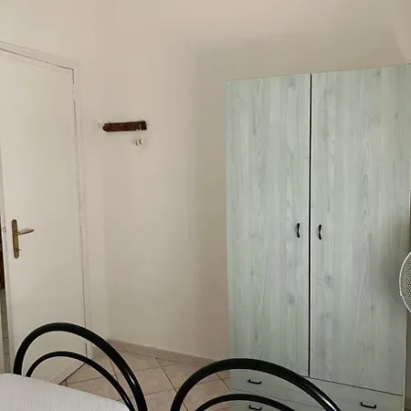 Holiday home A 80 M Dal Mare, Su Guventeddu Iun R4654 *