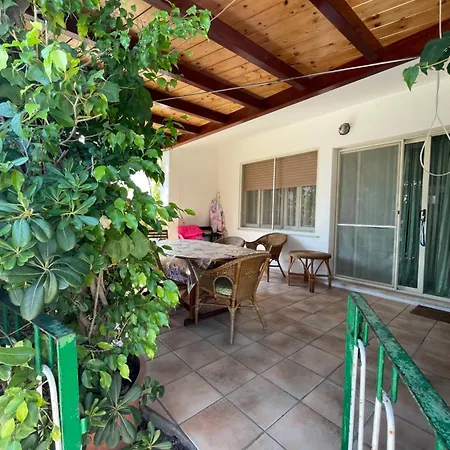 Holiday home A 80 M Dal Mare, Su Guventeddu Iun R4654 *